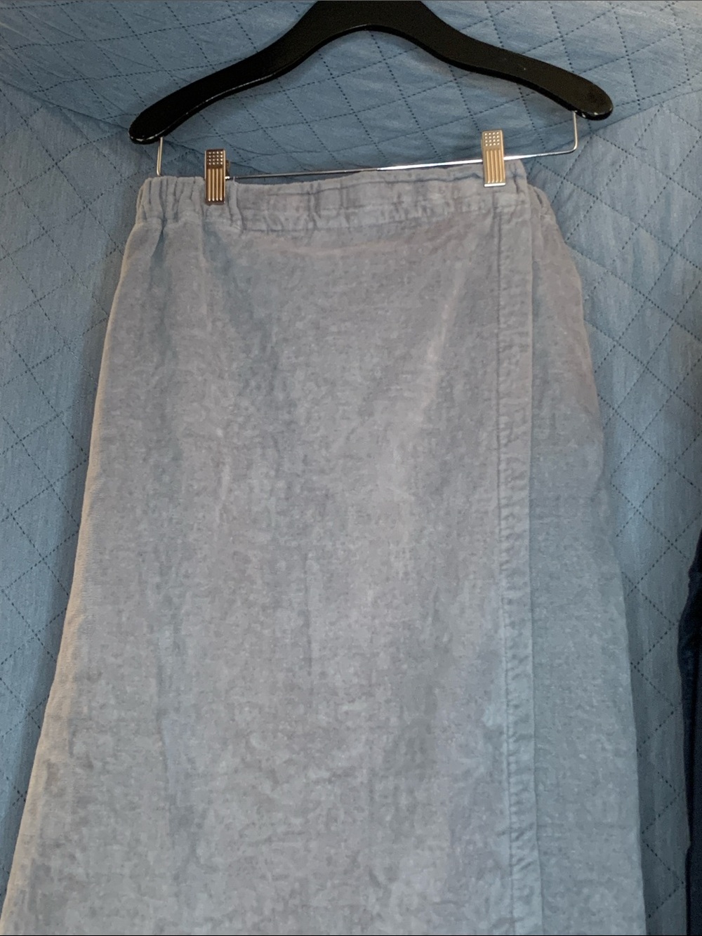 #218 Room Essentials Gray Towel Skirt